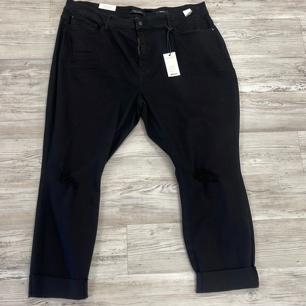 BNWT Judy Blue Black slim fit Jeans